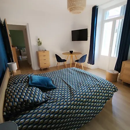 Logis Cosy Du Centre Апартаменты Экс-ле-Бен