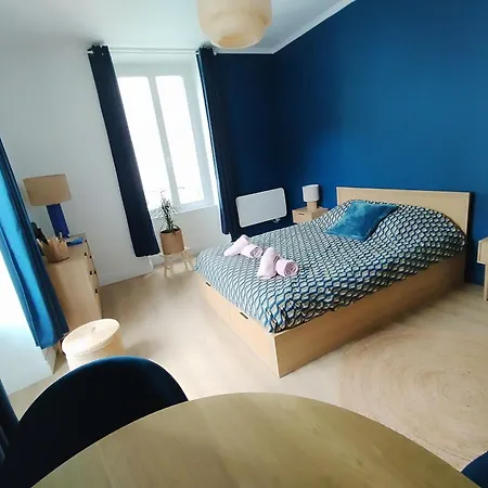 Logis Cosy Du Centre Апартаменты *