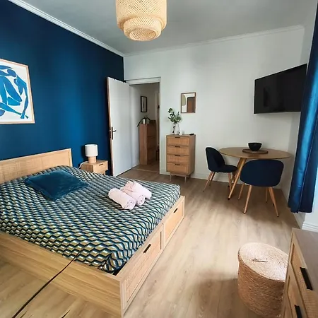 Апартаменты Logis Cosy Du Centre